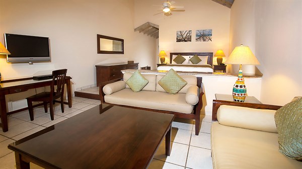 Premium Beachfront Suite